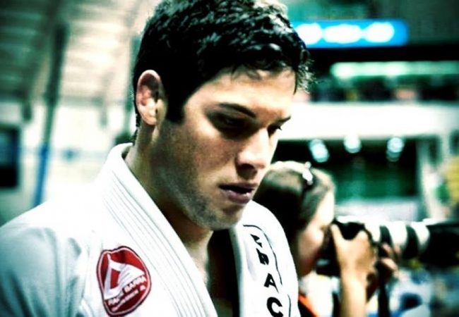 Neiman Gracie e os treinos para a estreia no MMA: “Sobrenome não ganha luta”