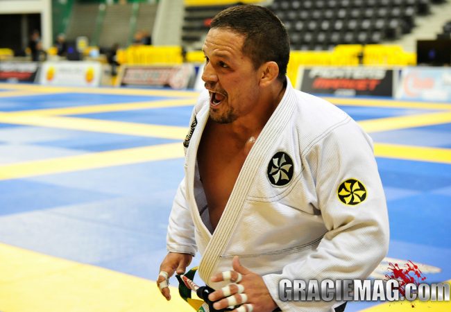 Watch Saulo Ribeiro’s lightning fast choke at Worlds Masters & Seniors