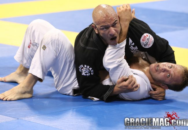 Worlds Masters & Seniors: blue and purple belts put on a black belt show on day 1