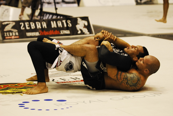 Xande Ribeiro contra Vinny Pezao no ADCC 2009 Foto Ivan Trindade