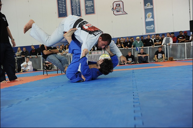 Lucas Lepri dá 5 dicas de Jiu-Jitsu para você revolucionar sua guarda em 2014