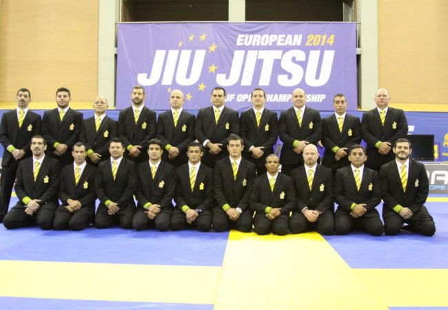 O corpo de arbitragem no Europeu de Jiu Jisu.jpg