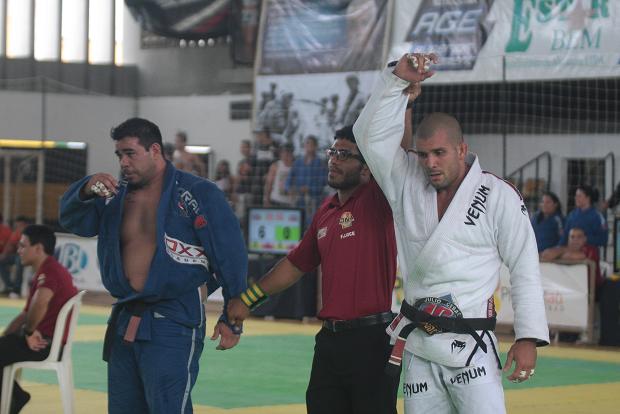 Rodolfo Vieira em acao no Open Ceara de Jiu Jitsu Foto Junior Samurai