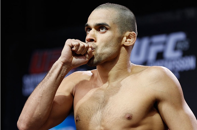 Renan Barão desmaiou durante o processo de desidratação. Foto: UFC/Divulgação