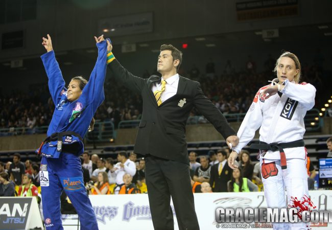 2014 Pan: Photos and results of female adult black belt open class; Beatriz reigns