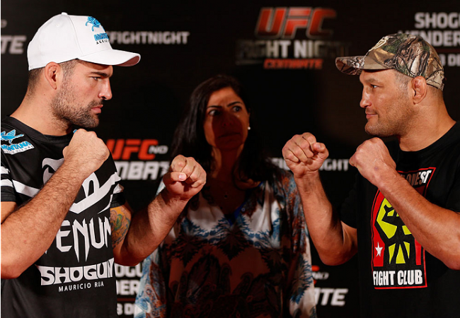 Shogun, Henderson e os demais atletas na balança do UFC Natal