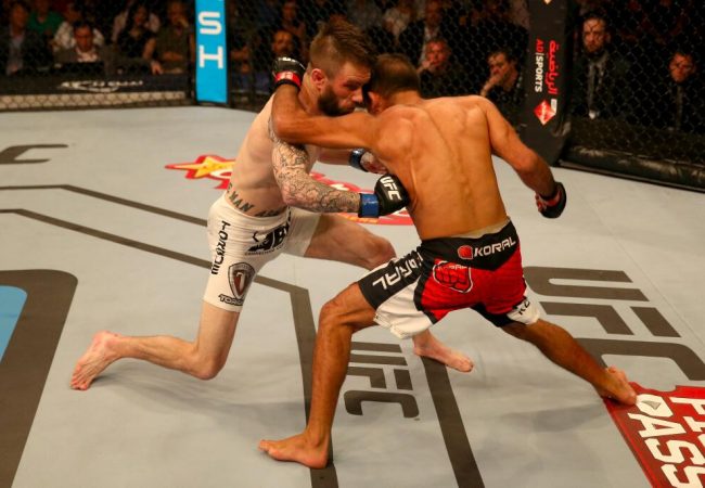 Reveja a cabeçada que encerrou a luta de Rani Yahya no UFC Abu Dhabi