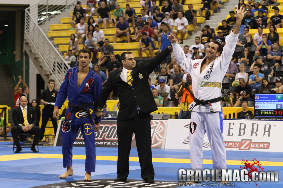 Barral and Braulio closed out the medium-heavyweight division