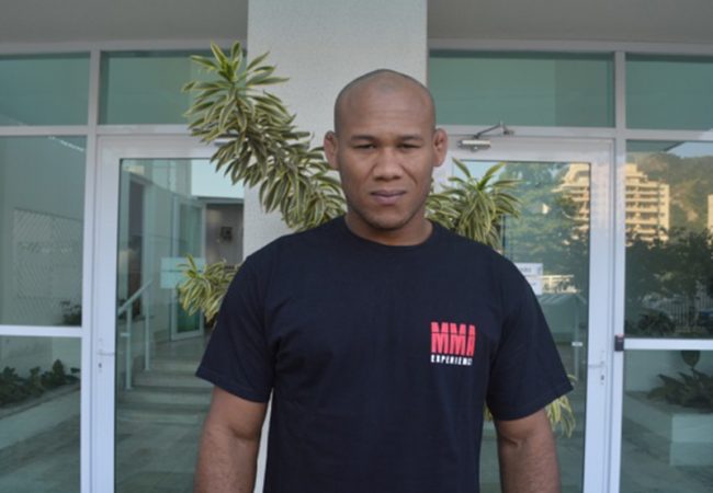 Treine MMA com Ronaldo Jacaré em Las Vegas, no UFC Fight Week