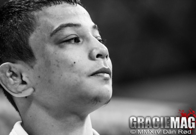 Watch Paulo Miyao finish Gabriel Marangoni to win ACBJJ GP