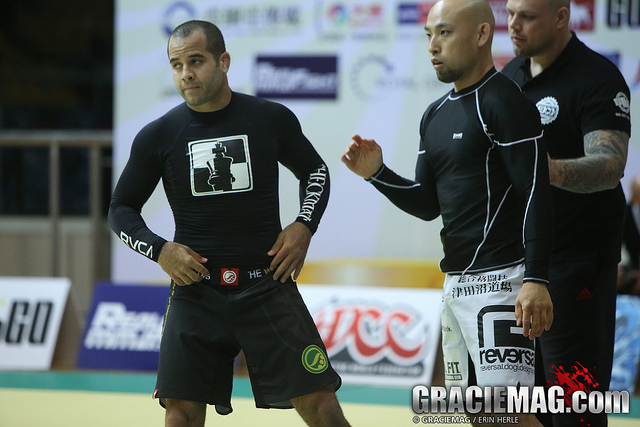 Exclusivo: Léo Vieira vai encarar Chael Sonnen na superluta do ADCC 2017; Frank Mir está fora