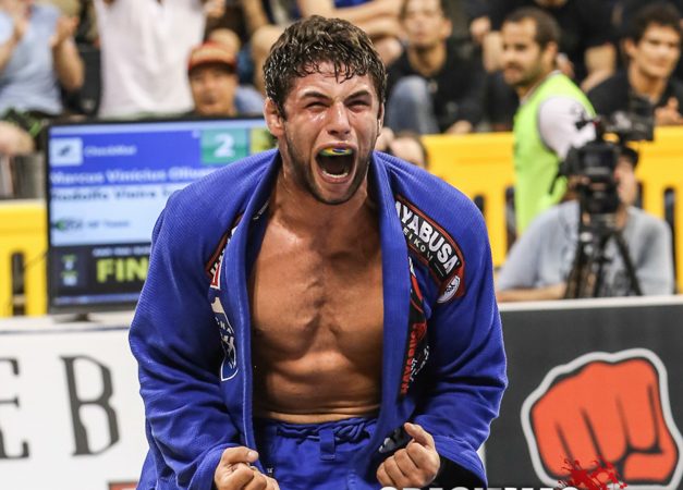 60 awesome pictures to relive the incredible thrills of the 2014 Jiu-Jitsu season (Part 2)