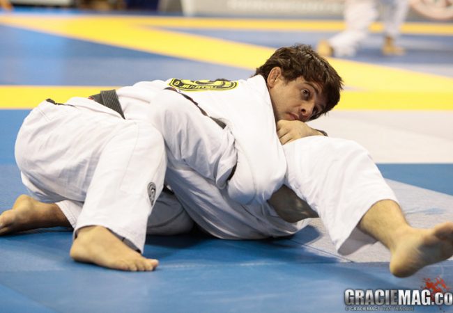 Jiu-Jitsu: aprenda a pegada de costas de Robson Moura