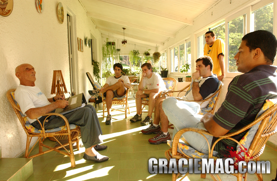 Helio and the GRACIEMAG team in 2005