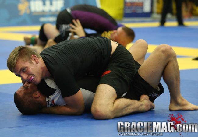 Watch here the Live stream of day 2 of the 2014 World Jiu-Jitsu No-Gi Championship