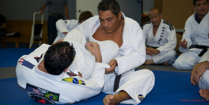 Poti sa slabesti cu Jiu Jitsu. Jiu Jitsu – Beneficii pentru slăbire, autoapărare și disciplină