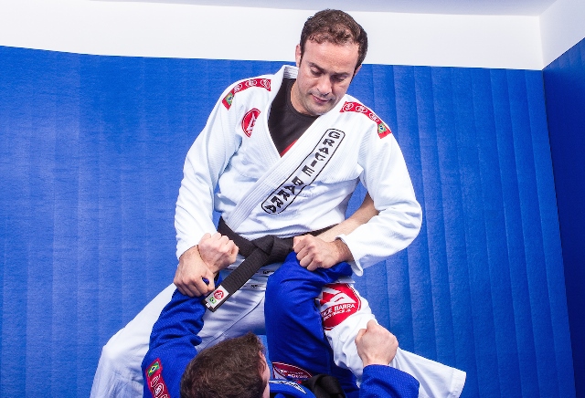Marcio Feitosa ensina você a abrir guarda com segurança e o mínimo esforço no Jiu-Jitsu