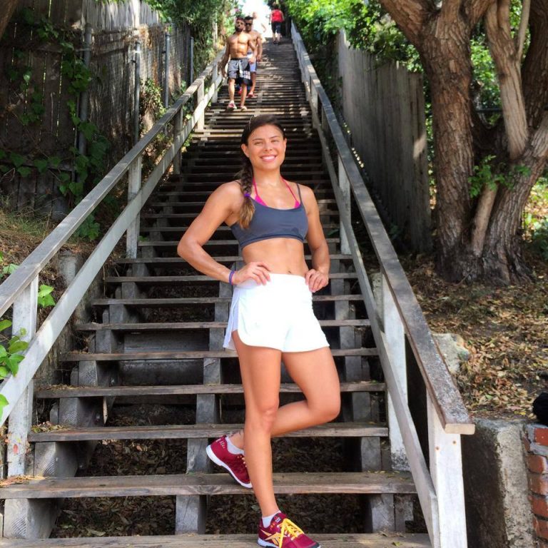 Monique Elias physical training at the stairs. Photo: Personal archives 