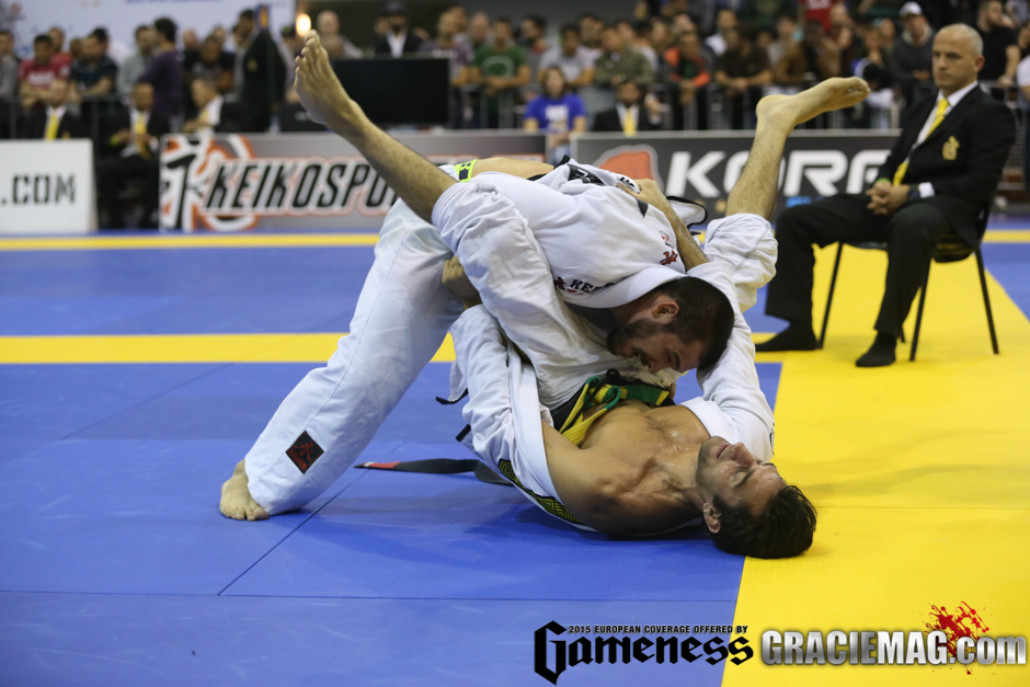 Michael Langhi venceu o peso leve e ajudou a Águia a vencer mais um Europeu de Jiu Jitsu, em 2015. Foto: Ivan Trindade/GRACIEMAG