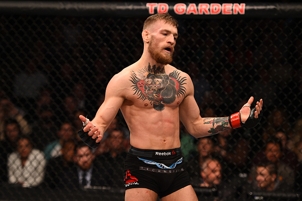 McGregor está fora do UFC 200 e ameaça aposentadoria prematura. Foto: Jeff Bottari/Zuffa LLC via Getty Images