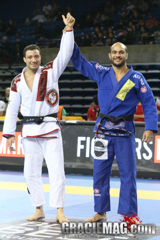 Former roommates in São Paulo, Nogueira and Bernardo Faria returned to the routine of closing the superheavy division. Photo by Ivan Trindade/GRACIEMAG