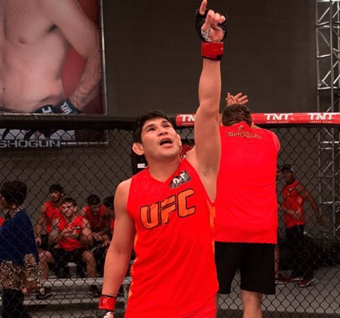 Ex-UFC, Dileno Lopes quer “impor medo” e brilhar no BF MR Cage, em Manaus