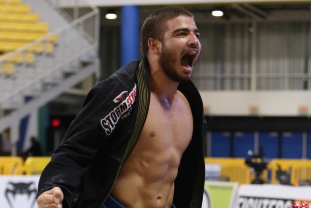 Mundial 2015: Gustavo Braguinha fecha Grand Slam na faixa-azul