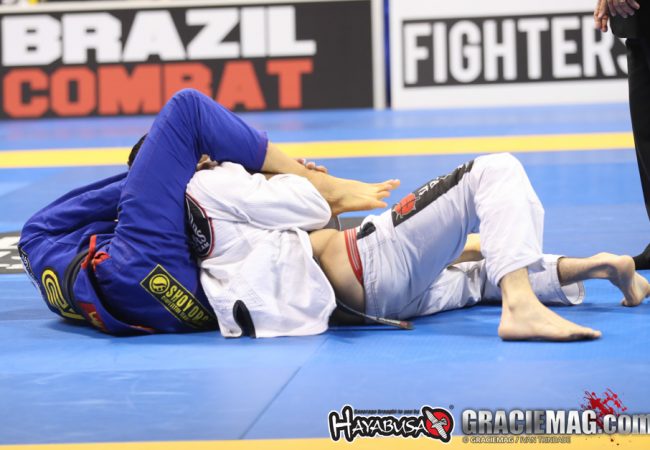 Mundial de Jiu-Jitsu 2015: o berimbolo matador de Paulo Miyao