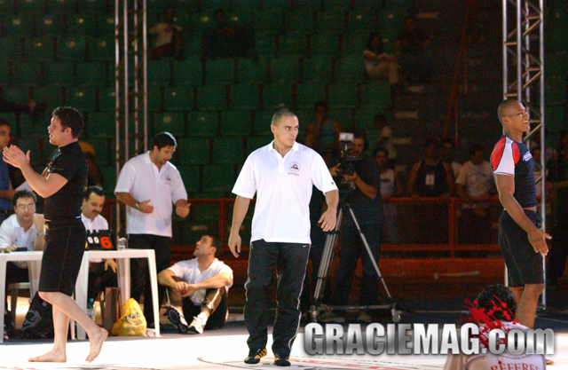 Ronaldo Jacaré vs. Ricardo Cachorrão at the 2003 ADCC. Photo by Gustavo Aragão