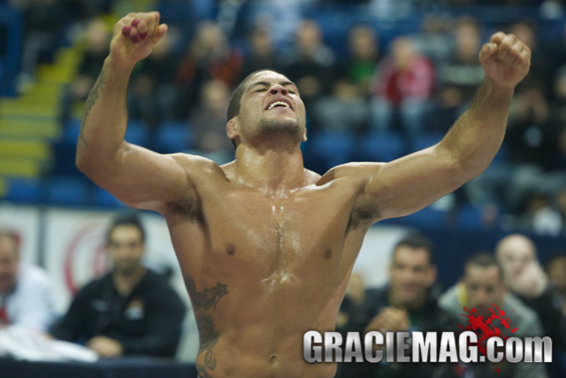 Galvão celebrates his triumph at the 2011 ADCC