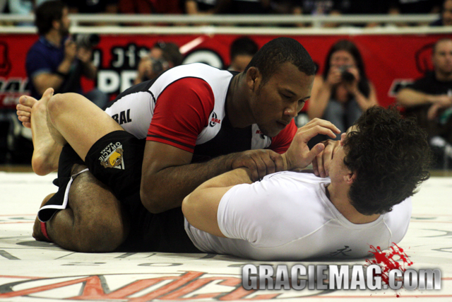 Vibre com Roger Gracie x Ronaldo Jacaré no ADCC 2005