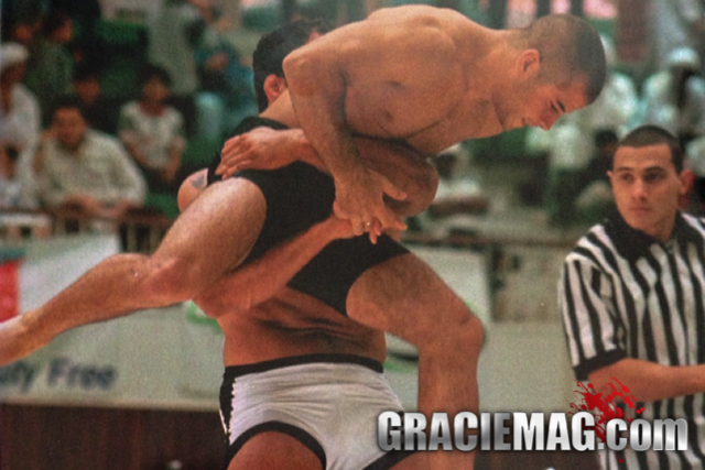 Mark Kerr vs. Leo Vieira at the 2000 ADCC