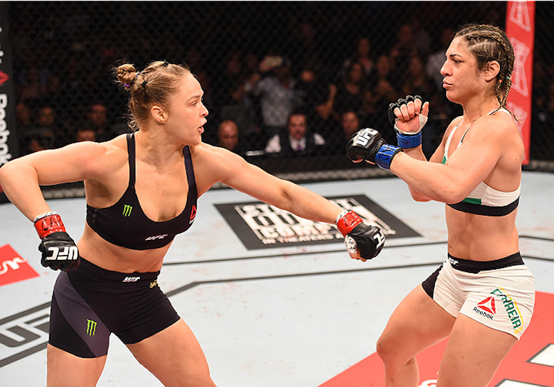 Ronda Rousey e Bethe no UFC 190 por Josh Hedges