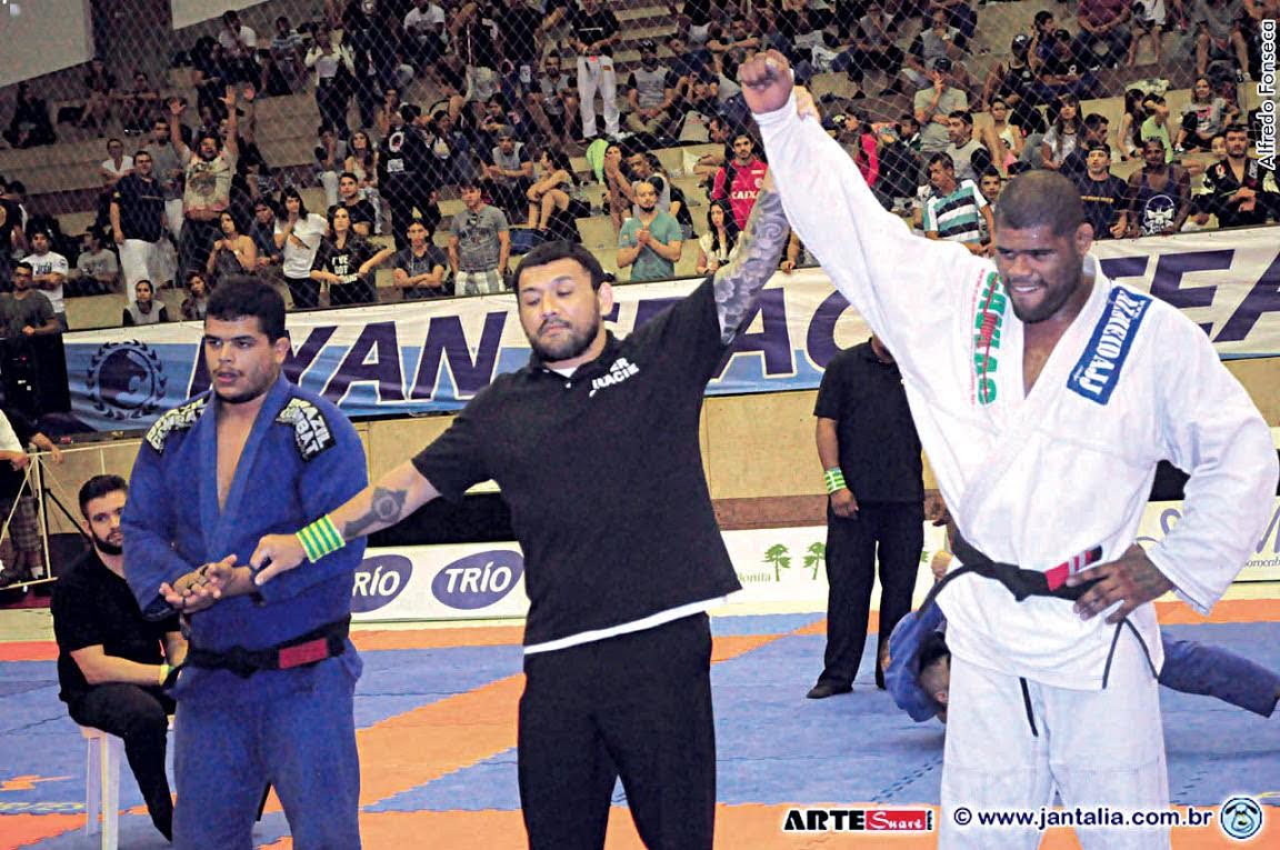 Kitner Moura venceu o desafio no Inter Gracie 2015 Foto Divulgacao