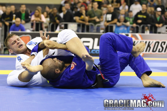 Watch Trans become the 1st native European open class champion; register for 2016