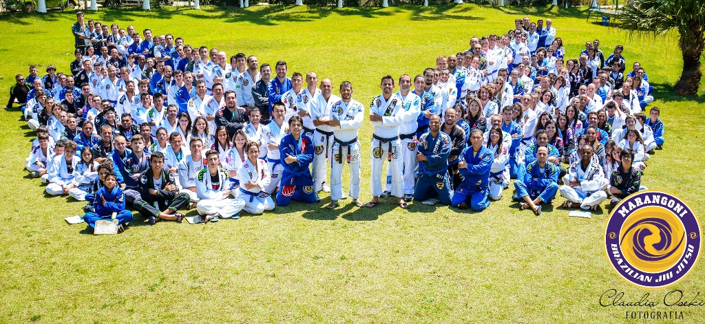 Alunos da academia Marangoni, em Mogi das Cruzes, SP: ousadia e afinco no estudo do Jiu-Jitsu.