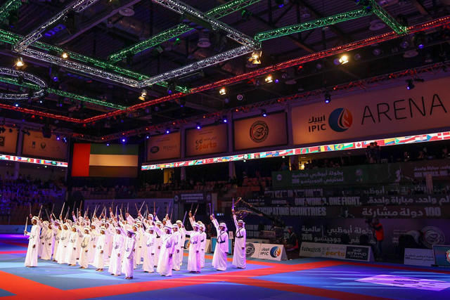 The start of the extended five-day competition