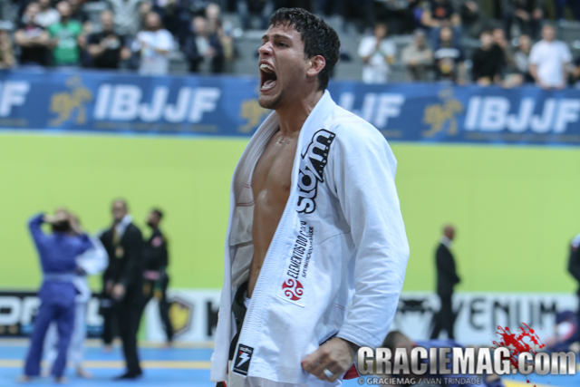 Countdown to the 2016 Worlds: Felipe Pena is back looking for a double-gold redemption in Long Beach