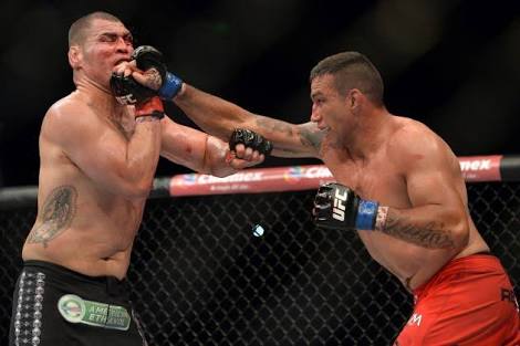 Werdum vs. Velasquez. Photo: UFC