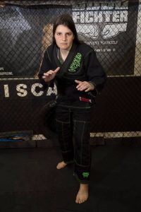 Talita Treta terá que esperar um pouco mais para fazer sua aguardada estreia no Bellator. Foto: Divulgação