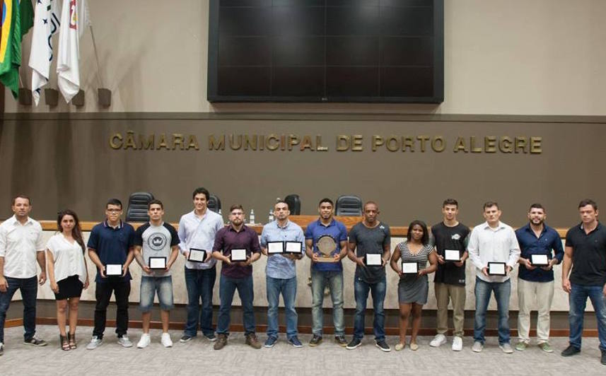 Premiados da temporada 2016 na Câmara dos Vereadores. Foto: Divulgação