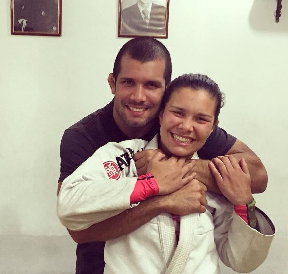 Rodolfo e Ana Carolina Vieira: irmãos campeões mundiais de Jiu-Jitsu da GFTeam. Foto: Acervo Pessoal/GRACIEMAG