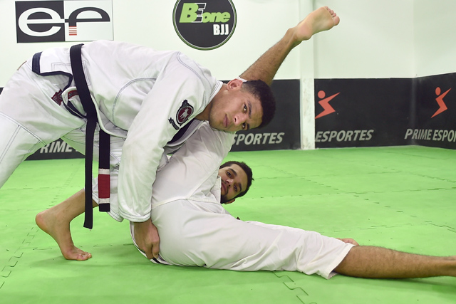 Mahamed Aly teaches the “ballerina” guard pass