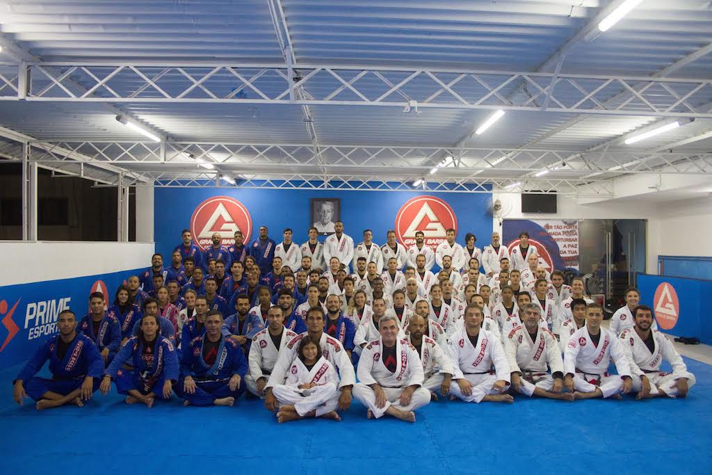 Terça de gala na GB Rio Matriz: Jefferson Moura tem promovido o intercâmbio técnico e a união na clássica escola da Barra da Tijuca. Foto: Gustavo Aragão/GRACIEMAG