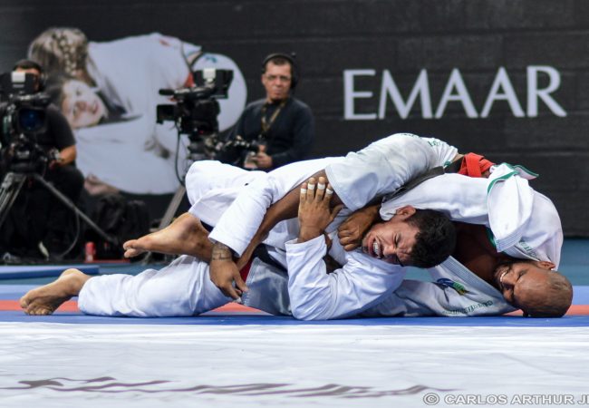 Jiu-Jitsu: Erberth Santos e seu estrangulamento campeão no Abu Dhabi Grand Slam do Rio