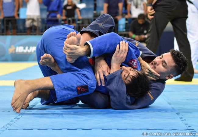 Video: Ygor Rodrigues chokes Daniel Neri at the Rio Fall Open