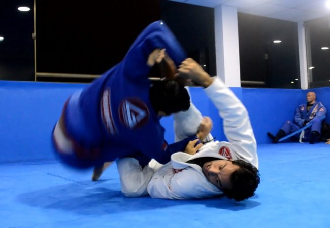Vídeo: Gregor Gracie ensina três ataques da guarda aberta no Jiu-Jitsu