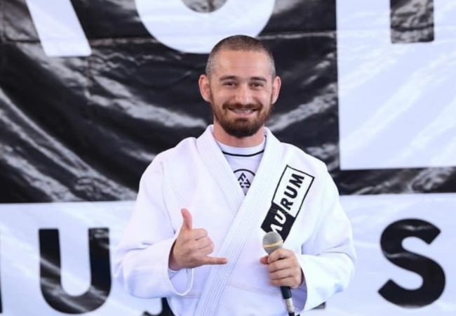 Jean Feijó ensina giro contra a guarda-laçada no Jiu-Jitsu