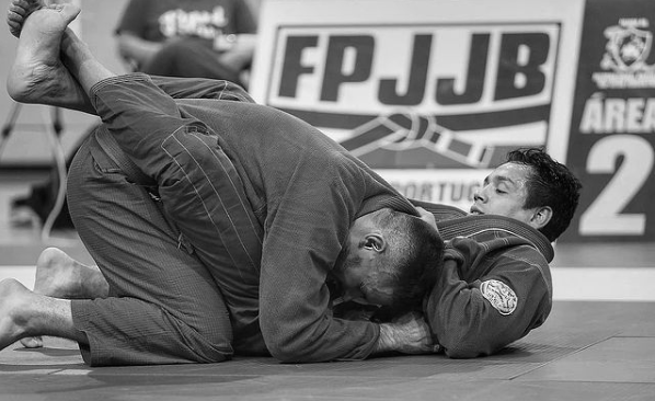 A chave para uma consciência tranquila no Jiu-Jitsu, por Thiago Andrade