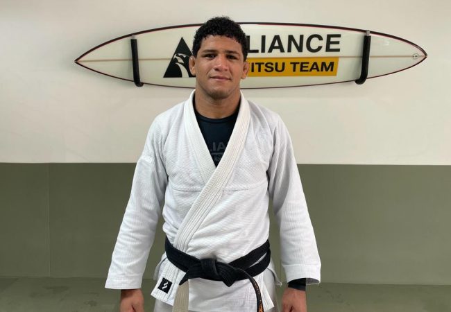 Como o Jiu-Jitsu mudou a vida do jovem Gilbert Durinho